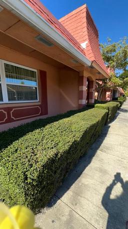 Picture of 2727 W Oak Ridge Road Unit 4, Orlando, FL 32809
