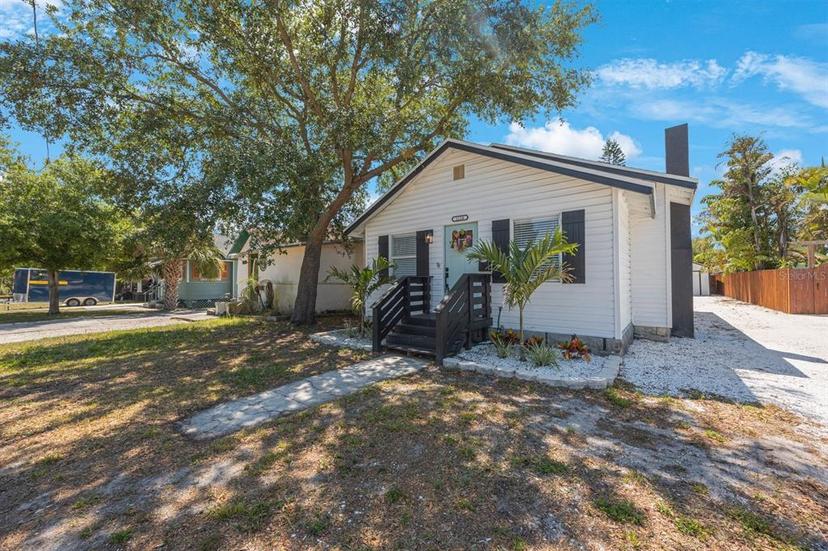 Picture of 1110 36Th Avenue N, St Petersburg FL 33704