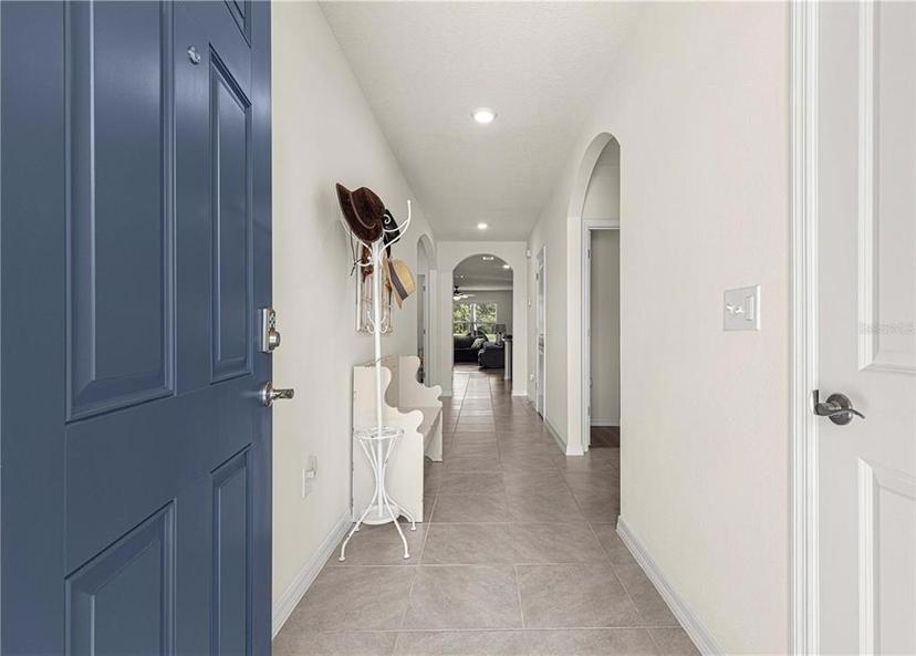 Picture of 716 Hickory Course Loop, Ocala FL 34472