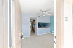 Picture of 1220 SW 1St Avenue Unit 302, Gainesville, FL 32601