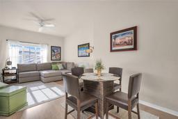Picture of 200 4Th Avenue S Unit 303, St Petersburg, FL 33701