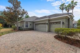 Picture of 8463 Dunham Station Drive, Tampa, FL 33647