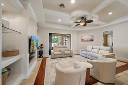 Picture of 5624 Aaron Court, Sarasota, FL 34232