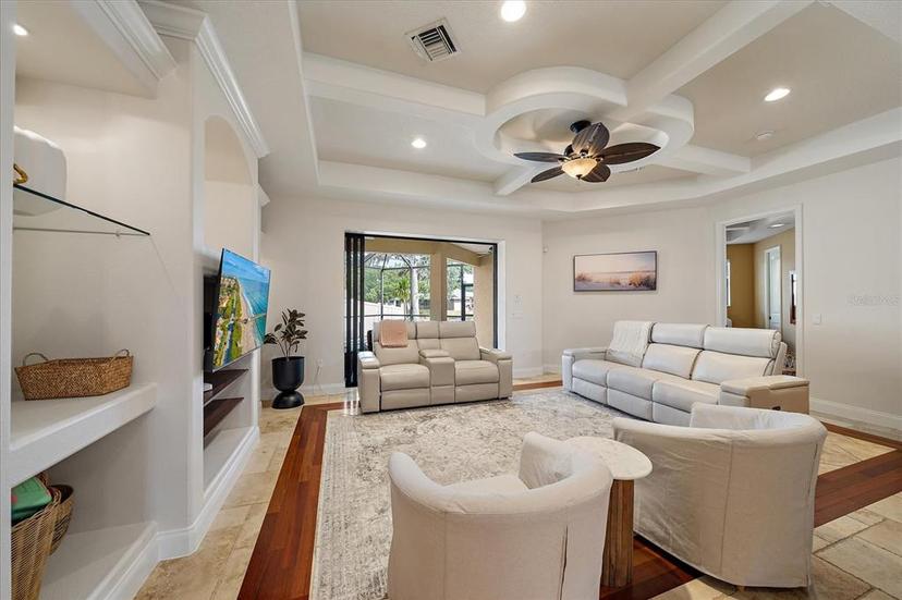 Picture of 5624 Aaron Court, Sarasota FL 34232
