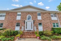 Picture of 4216 Lake Underhill Road Unit 6A2-8, Orlando, FL 32803