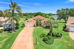 Picture of 4720 Summerbridge Circle, Leesburg, FL 34748