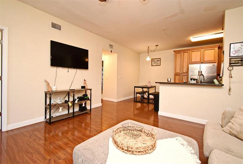 Picture of 2532 Robert Trent Jones Drive Unit 1514, Orlando FL 32835