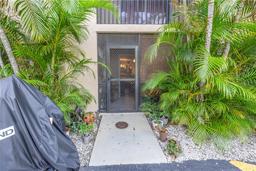 Picture of 3700 S Osprey Avenue Unit 122, Sarasota, FL 34239