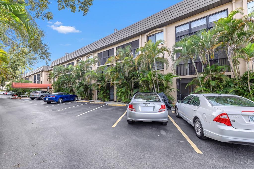 Picture of 3700 S Osprey Avenue Unit 122, Sarasota, FL 34239