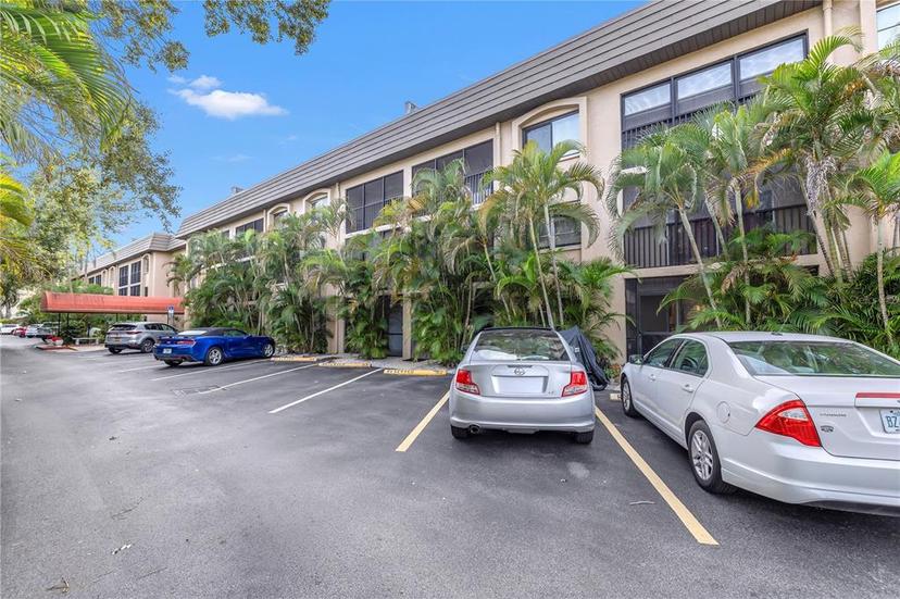 Picture of 3700 S Osprey Avenue Unit 122, Sarasota FL 34239