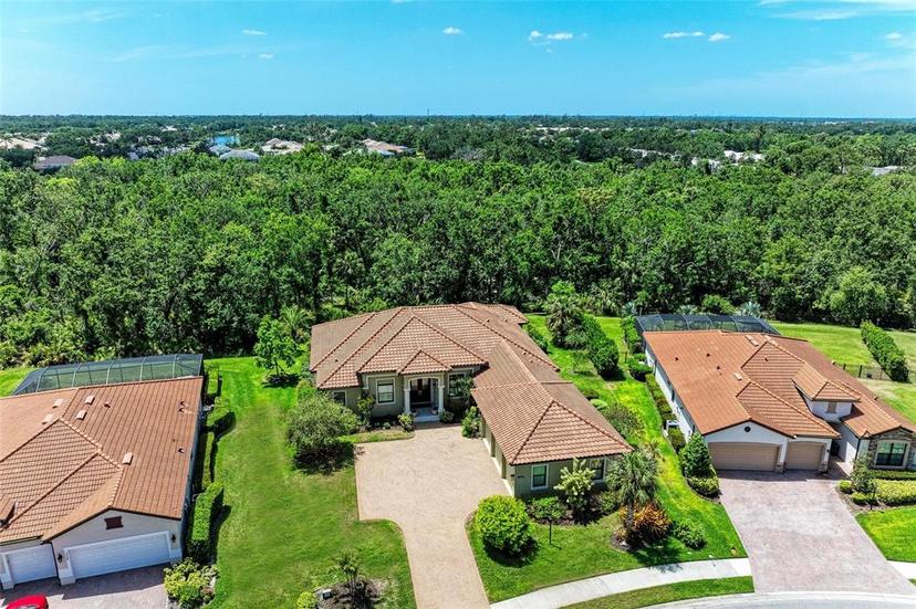 Picture of 9734 Carnoustie Place, Bradenton FL 34211