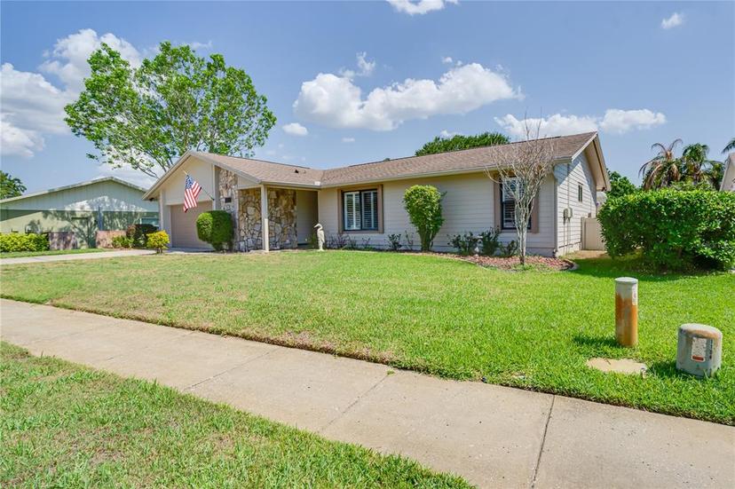 Picture of 1104 Northridge Drive, Palm Harbor FL 34683