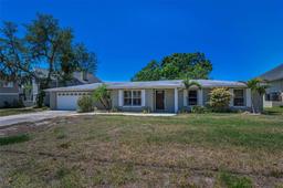 Picture of 3133 Pineview Drive, Holiday, FL 34691
