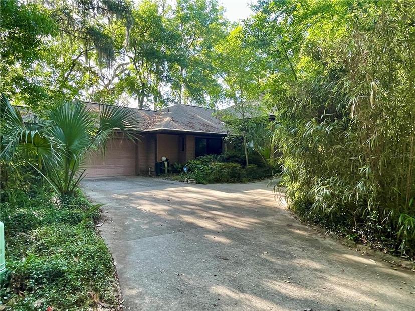 Picture of 1035 NW 41St Drive, Gainesville FL 32605