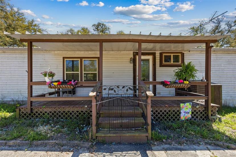 Picture of 10430 NE 92Nd Place, Bronson FL 32621