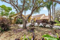 Picture of 2513 Regal River Road, Valrico, FL 33596