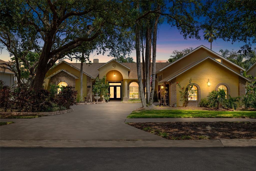 Picture of 2513 Regal River Road, Valrico, FL 33596