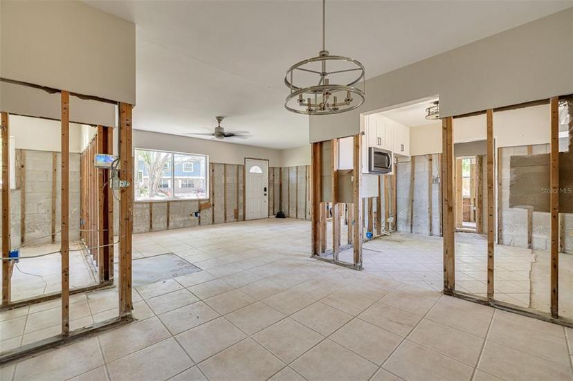 Picture of 401 Patica Road Ne, St Petersburg FL 33702
