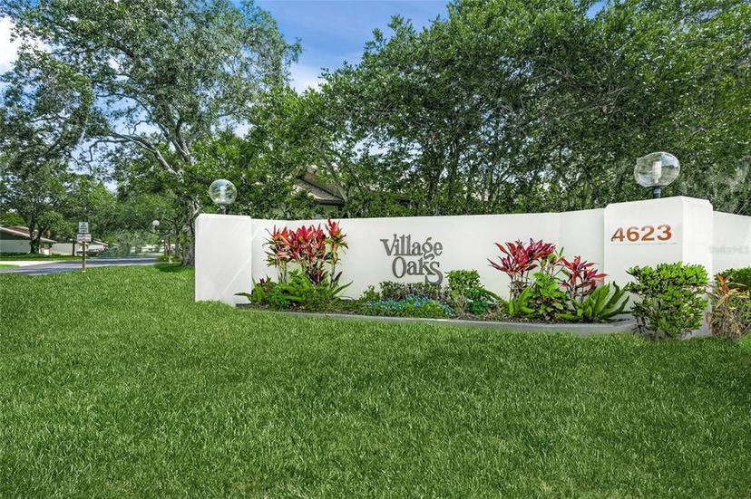 Picture of 314 Oak Hill Way Unit 24, Sarasota FL 34232