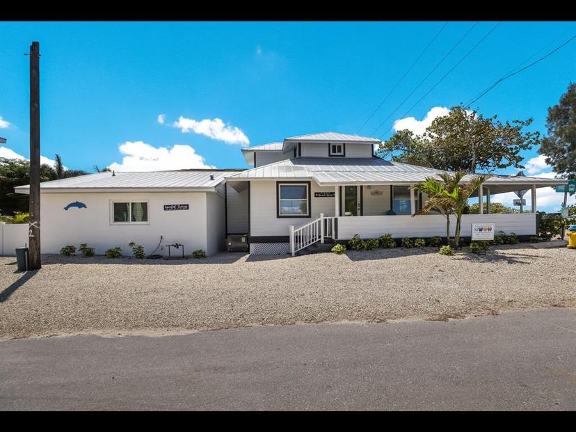 Picture of 601 Gulf Drive S, Bradenton Beach FL 34217
