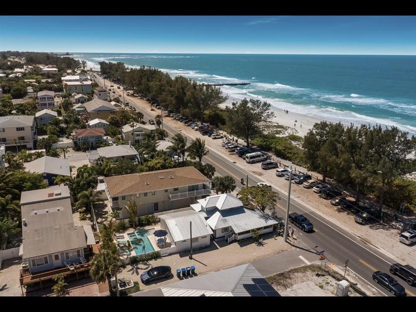 Picture of 601 Gulf Drive S, Bradenton Beach FL 34217
