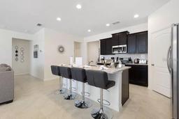 Picture of 8024 Oak Shadow Court, Davenport, FL 33837