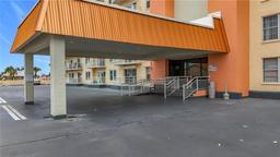 Picture of 4900 Brittany Drive S Unit 211, St Petersburg, FL 33715