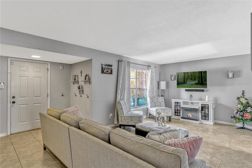 Picture of 1227 Carriage Lane, Orlando FL 32807