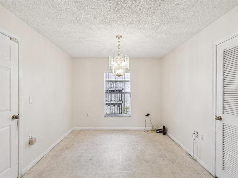 Picture of 2050 28Th Avenue N, St Petersburg FL 33713