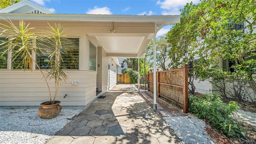Picture of 220 19Th Avenue S, St Petersburg FL 33705