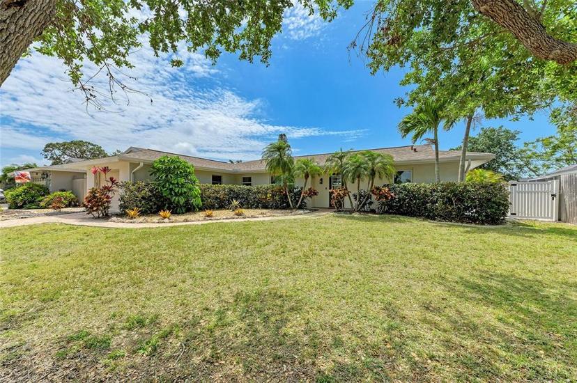 Picture of 2908 Mayflower Street, Sarasota FL 34231
