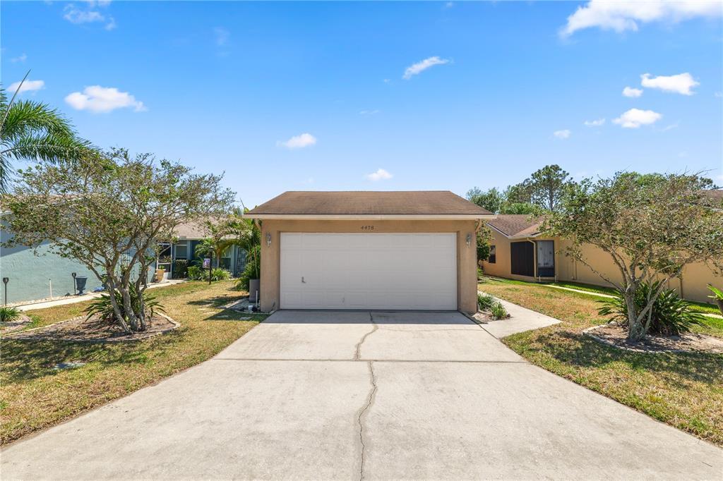 Picture of 4428 Glenns Landing, Winter Haven, FL 33884