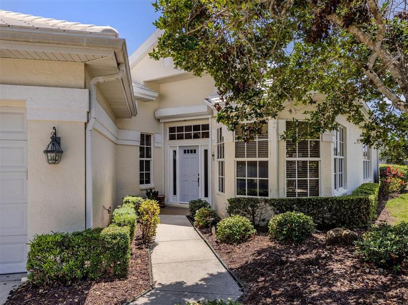 Picture of 553 Fallbrook Drive, Venice FL 34292