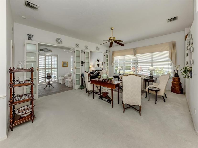 Picture of 553 Fallbrook Drive, Venice FL 34292