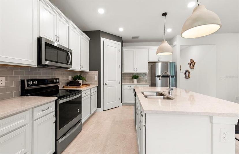 Picture of 5703 Silverside Pine Court, Lakewood Ranch FL 34211