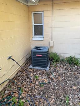 Picture of 1401 NW 20Th Avenue, Ocala, FL 34475