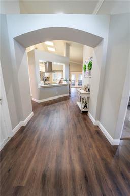 Picture of 518 Greg Street, Valrico, FL 33594