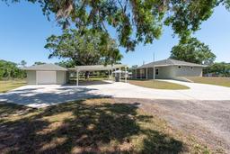 Picture of 4416 Tevalo Drive, Valrico, FL 33596
