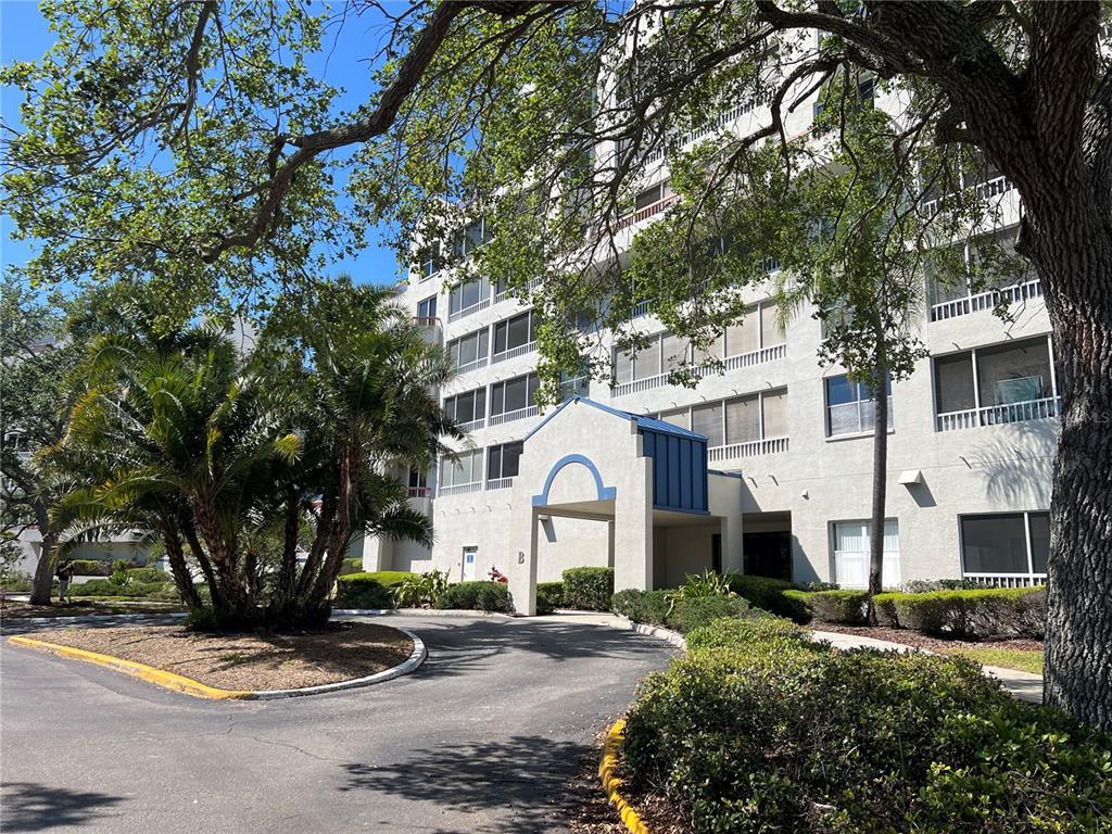 Picture of 2333 Feather Sound Drive Unit B104, Clearwater, FL 33762