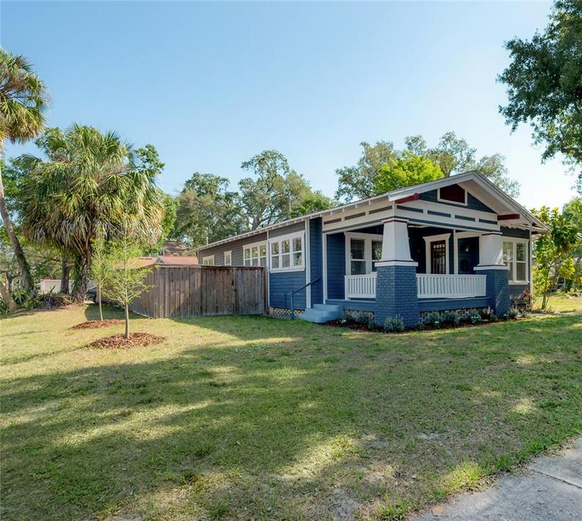 Picture of 121 W Mohawk Avenue, Tampa FL 33604