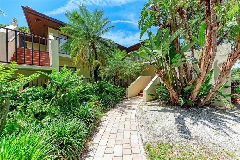 Picture of 3803 Sun Eagle Lane Unit 203, Bradenton FL 34210