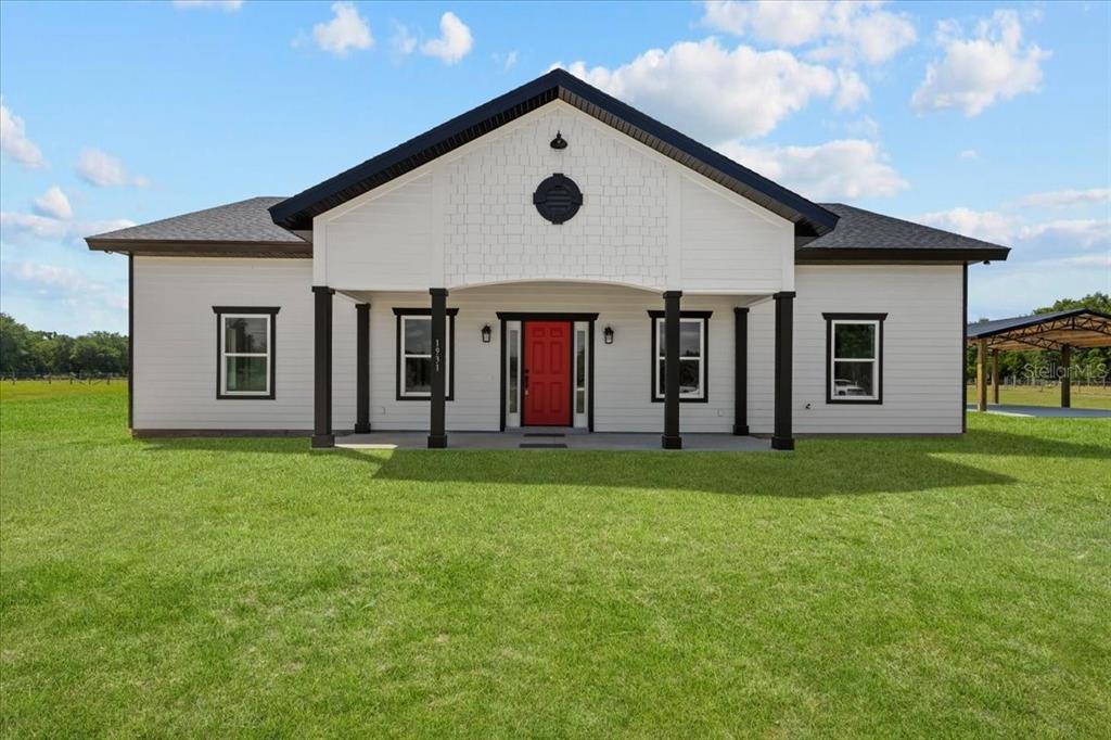 Picture of 1931 SW 32Nd Place, Bell, FL 32619
