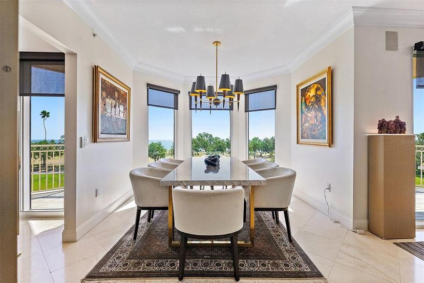 Picture of 555 5Th Avenue Ne Unit 424, St Petersburg FL 33701