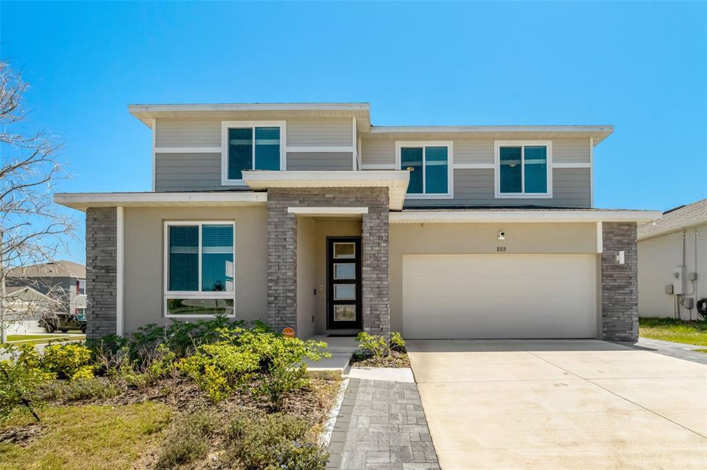 Picture of 1003 Sugarwood Street, Davenport, FL 33837