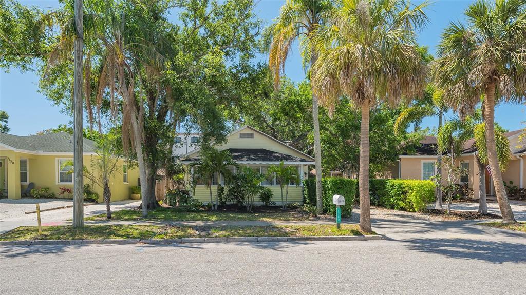 Picture of 1742 9Th Street, Sarasota, FL 34236