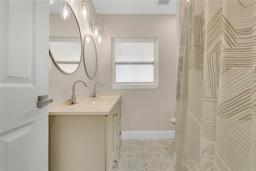 Picture of 3713 Dover Street, Orlando, FL 32806