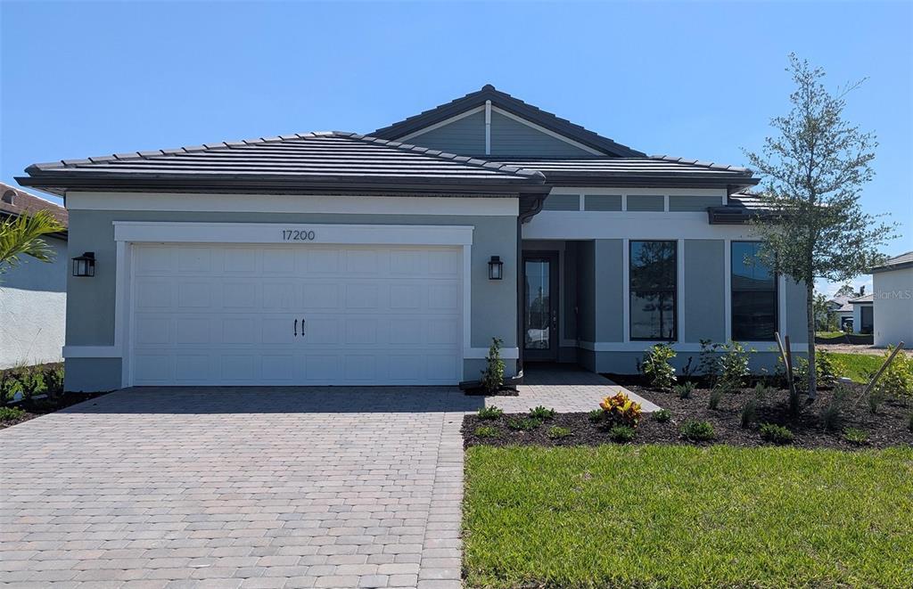 Picture of 17200 Luminous Avenue, Venice, FL 34293
