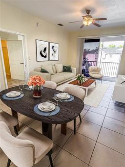 Picture of 7109 Yacht Basin Avenue Unit 430, Orlando, FL 32835