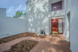 Picture of 4137 Northmeadow Circle, Tampa, FL 33618