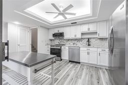 Picture of 4137 Northmeadow Circle, Tampa, FL 33618